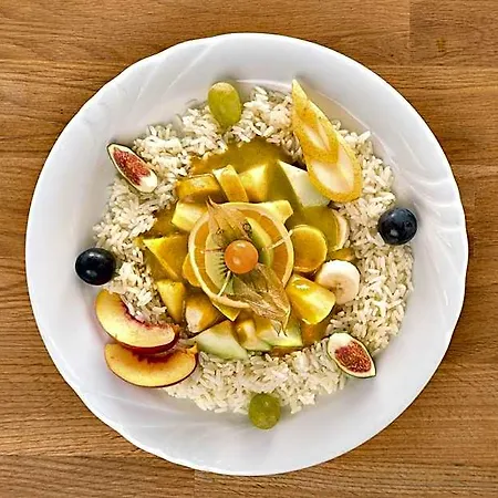 ومطعم موف فندق فولنسي