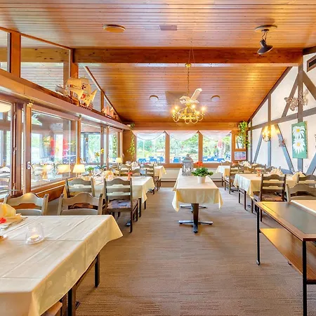 Restaurant Move *