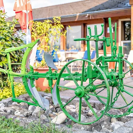 Hotel Restaurant Moeve *