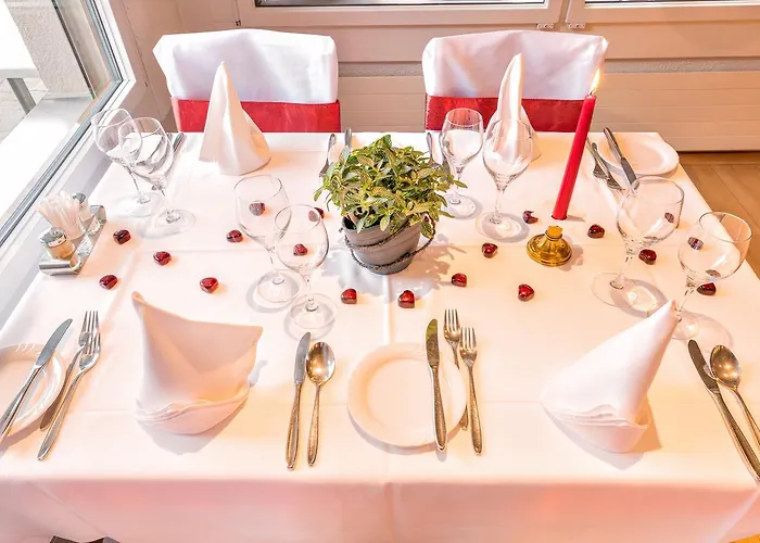 Hotel Restaurant Moeve *