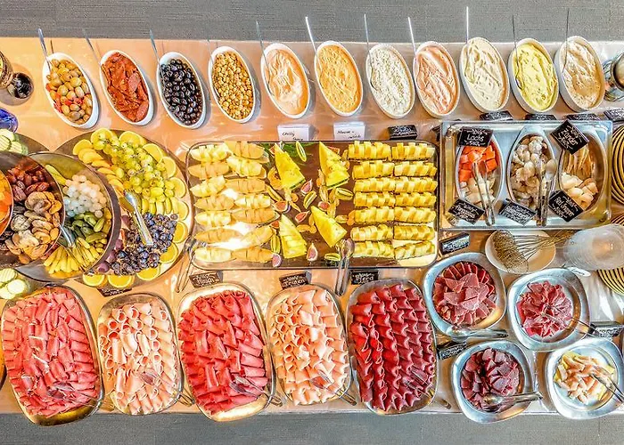 فندق ومطعم موف فولنسي